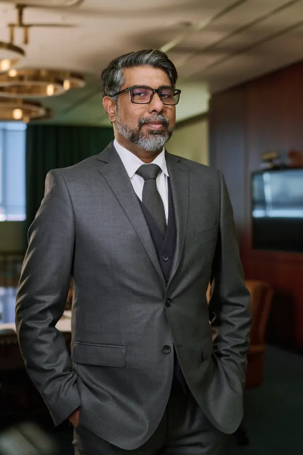 confident mature chief executive officer 2025 03 16 03 21 25 utc.webp